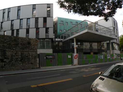  Hôpital Sainte-Anne, nouvelle construction